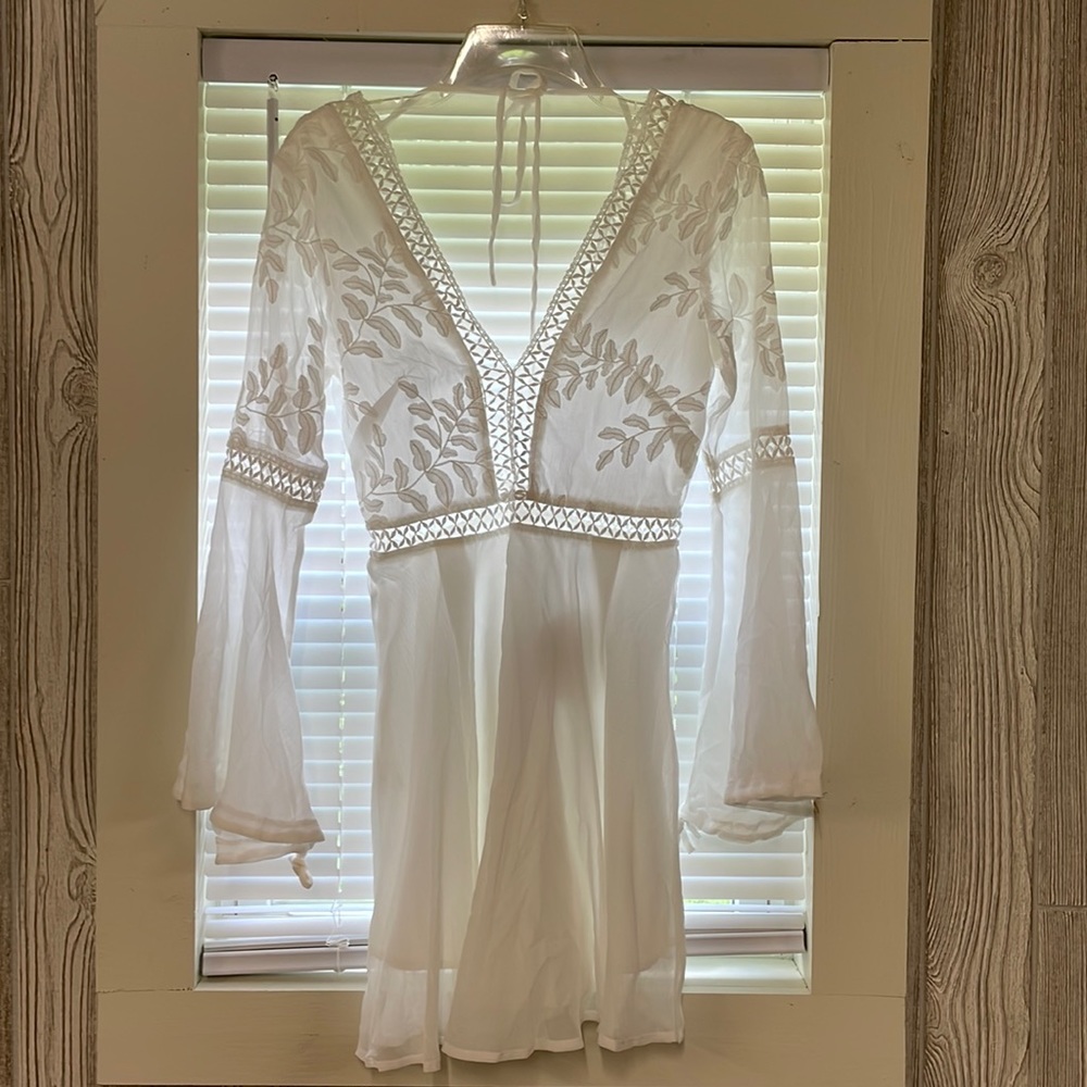 Esther & Co Beautiful White Laela Dress
